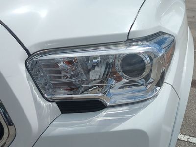 2022 Toyota Tacoma - Photo 10