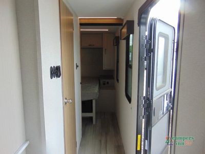 2026 Cruiser Embrace - Photo 25