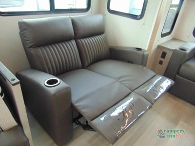 2026 Cruiser Embrace - Photo 11
