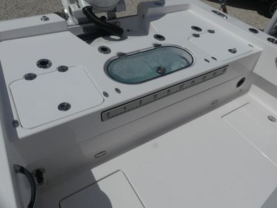 2026 Twin Vee 22 BayCat — photo 7 view