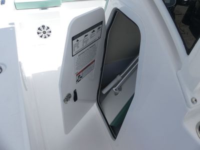 2026 Twin Vee 22 BayCat — photo 19 view
