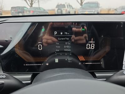 2026 Kia K5 — photo 10 view