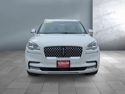 2020 Lincoln Aviator — side profile view