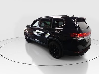 2025 Volkswagen Atlas — detail view