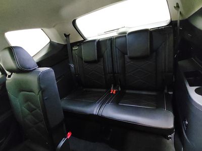 2025 Volkswagen Atlas — photo 17 view