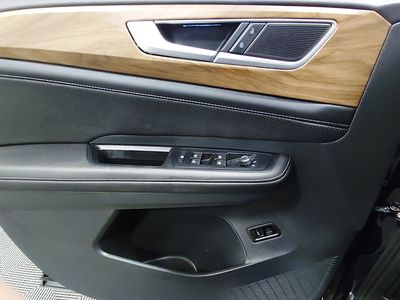 2025 Volkswagen Atlas — photo 21 view