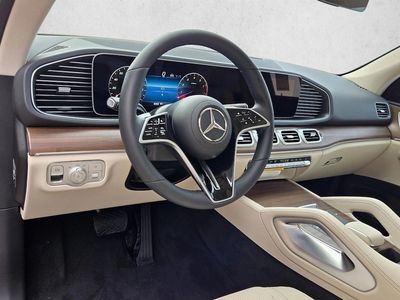 2026 Mercedes-Benz GLE 450 - Photo 3