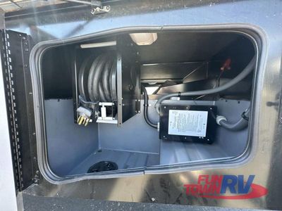 2024 Fleetwood RV Bounder - Photo 18