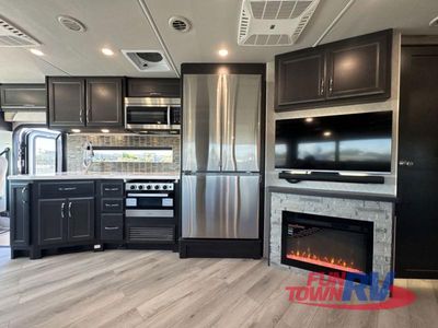 2024 Fleetwood RV Bounder - Photo 27