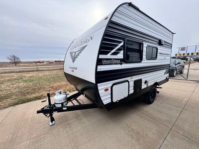 2026 Grand Design TRANSCEND ONE — engine compartment view