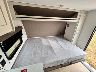 2026 Grand Design TRANSCEND ONE — photo 19 view