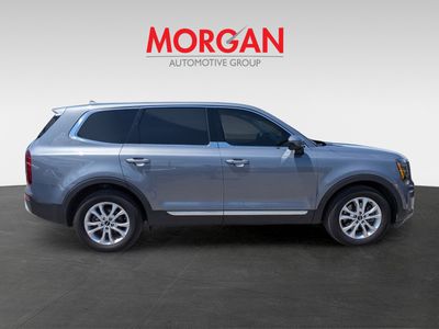 2022 Kia Telluride — rear three-quarter view