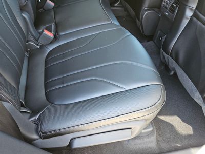2026 Ford Escape Plug-In Hybrid — photo 32 view