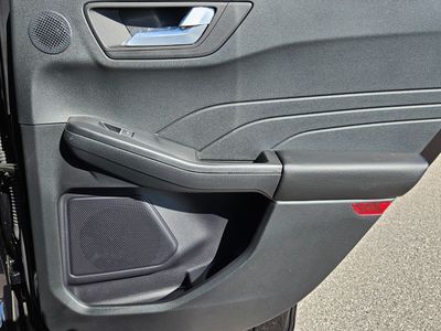 2026 Ford Escape Plug-In Hybrid — photo 31 view