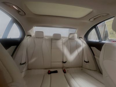 2017 Mercedes-Benz E-Class — photo 30 view