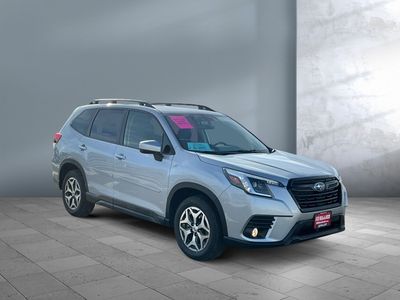 2022 Subaru Forester - Photo 2