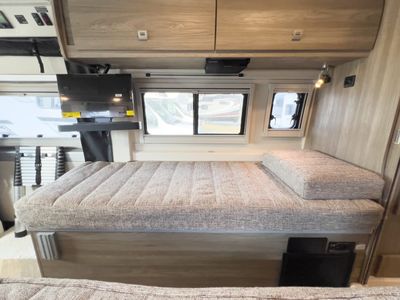 2026 Winnebago TRAVATO - Photo 14