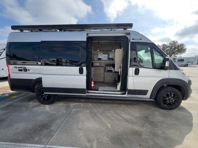 2026 Winnebago TRAVATO - Photo 24