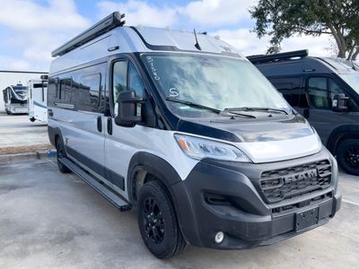2026 Winnebago TRAVATO - Photo 1