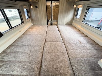 2026 Winnebago TRAVATO - Photo 20