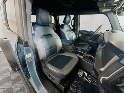 2021 Ford Bronco - Photo 28