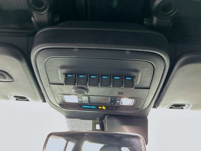 2021 Ford Bronco - Photo 18