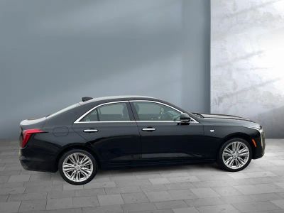 2023 Cadillac CT4 - Photo 7