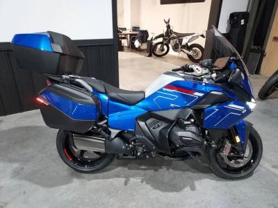 2026 BMW R 1300 RT — front three-quarter view