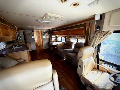 2004 Fleetwood Bounder Diesel — interior view