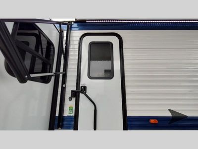 2025 Keystone RV Springdale — photo 10 view
