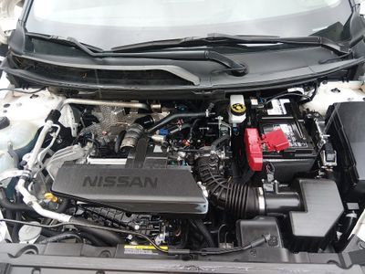 2024 Nissan Rogue — photo 9 view