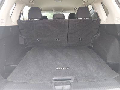 2024 Nissan Rogue — photo 11 view