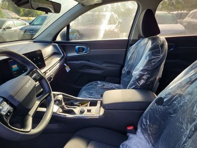 2026 Kia Sorento — photo 8 view
