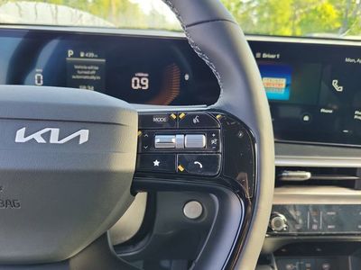2026 Kia Sorento — photo 12 view