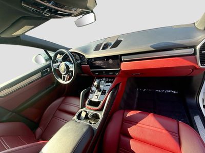 2023 Porsche Cayenne - Photo 31