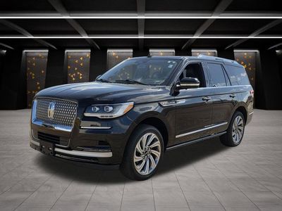 2022 Lincoln Navigator — photo 7 view