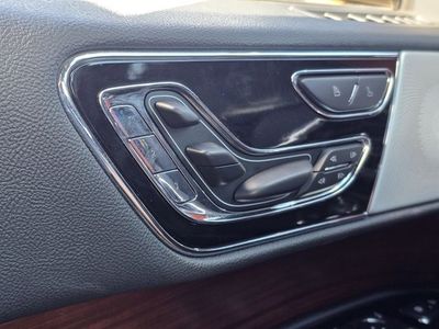 2022 Lincoln Navigator — photo 15 view
