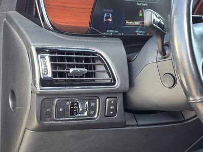 2022 Lincoln Navigator — photo 19 view