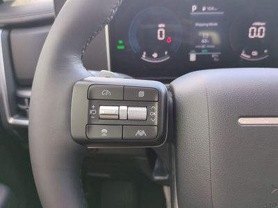 2026 Hyundai SANTA FE HYBRID — photo 30 view