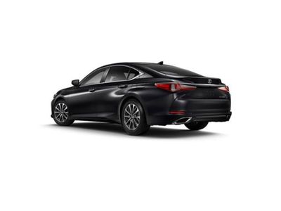 2025 Lexus ES 350 — rear three-quarter view
