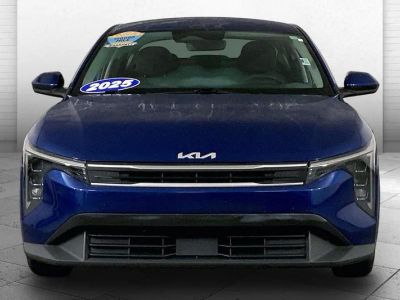 2025 Kia K4 — side profile view