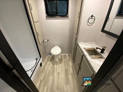 2024 Forest River RV Vibe - Photo 12