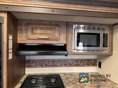 2015 Keystone RV Cougar X-Lite - Photo 10