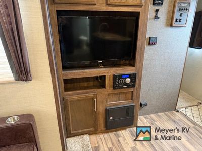 2015 Keystone RV Cougar X-Lite - Photo 13