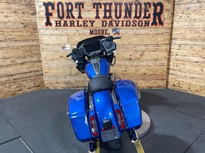2025 Harley-Davidson FLTRX - Road Glide — engine compartment view