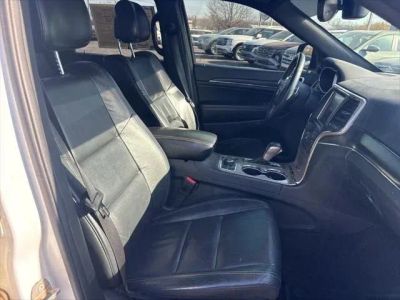 2017 Jeep Grand Cherokee - Photo 11