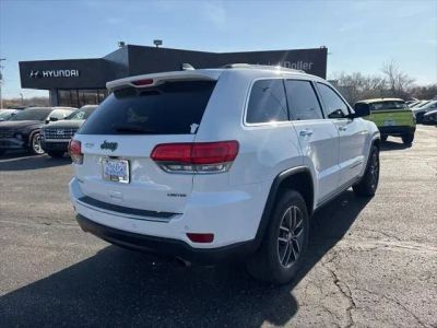 2017 Jeep Grand Cherokee - Photo 4