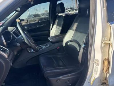 2017 Jeep Grand Cherokee - Photo 8