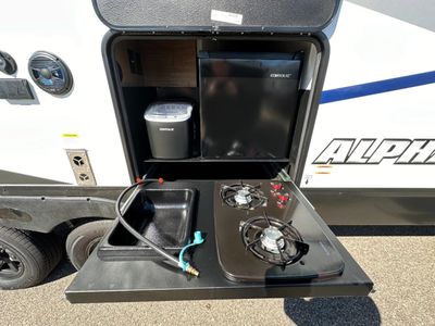 2024 Forest River RV Cherokee Alpha Wolf - Photo 10