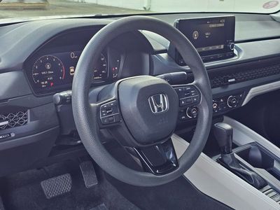 2023 Honda Accord — photo 22 view